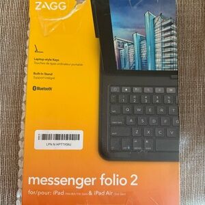 ZAGG Messenger Folio 2 Black Keyboard Case for iPad